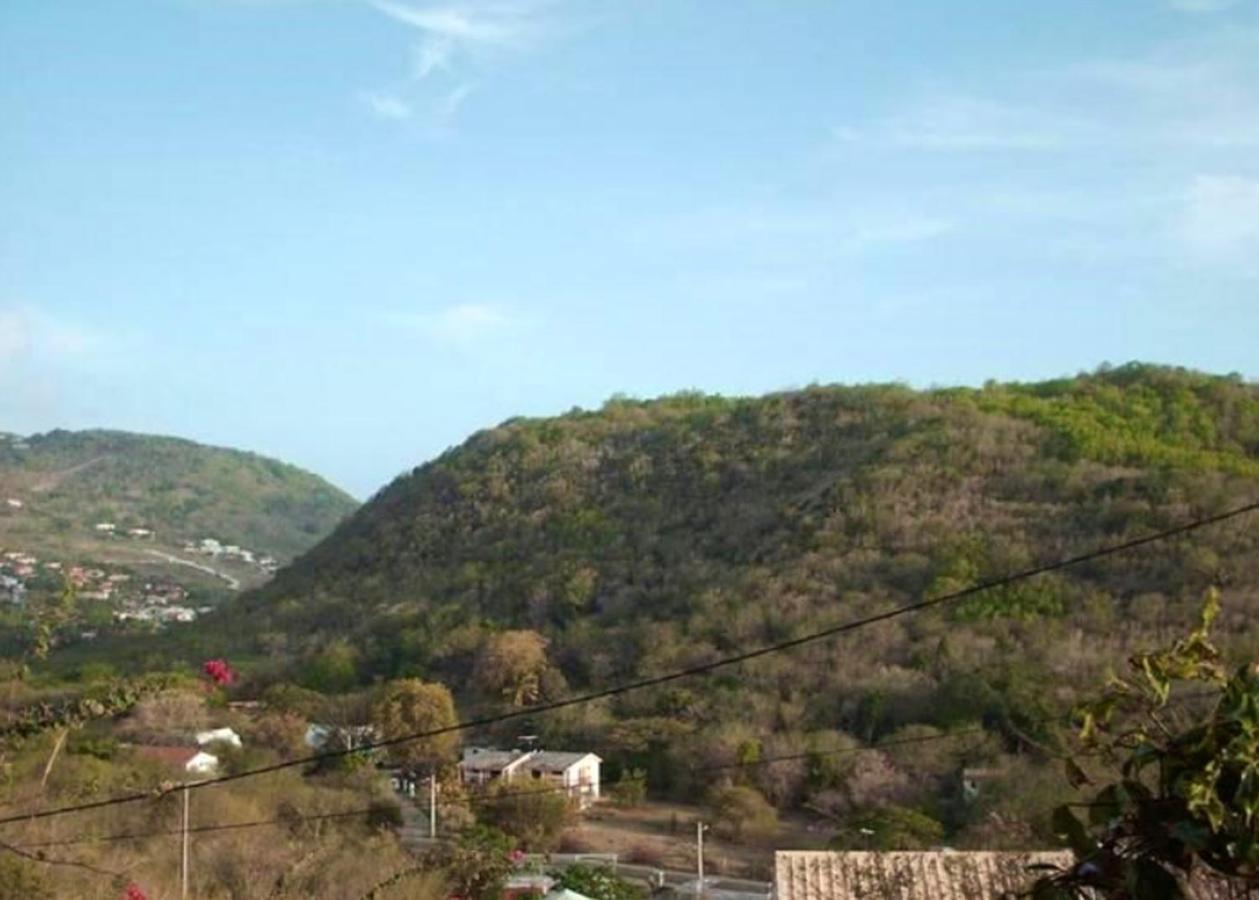 Studio A Les Anses D'Arlet A 500 M De La Plage Avec Vue Sur La Mer Et Jardin Amenage ภายนอก รูปภาพ